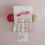 Kartlı Bebek Çikolatası - Gold Swan Konsept - Pleksi Kutu